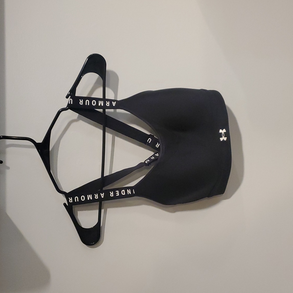 Under armour sports bra